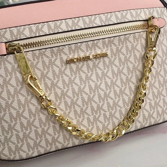 Michael Kors Jet Set Vanilla Blush Zip Crossbody Bag - Picture 6 of 8